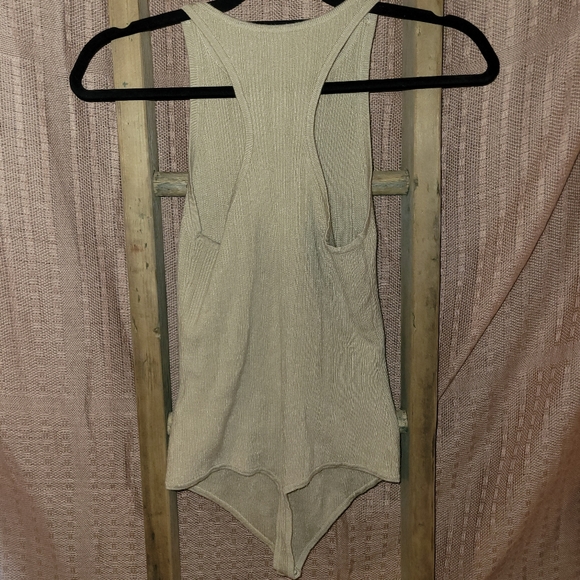 Abercrombie & Fitch Knit Beige Bodysuit - Picture 3 of 3